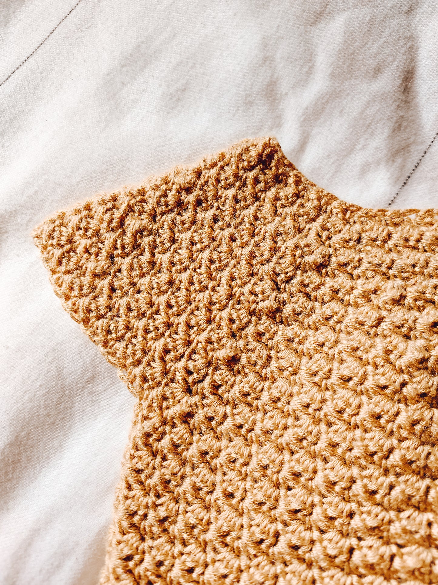 Honey Comb Baby Sweater | Crochet Pattern